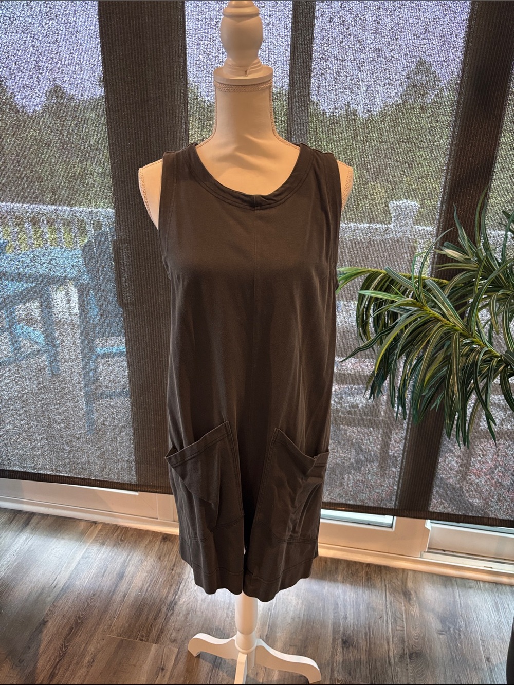 Double Zero Sleeveless Scoop Neck romper in Charcoal